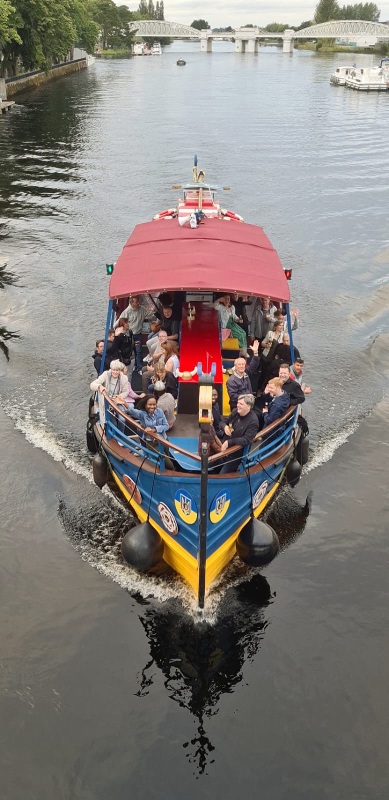 Overhead shot of Athlone viking tours boat